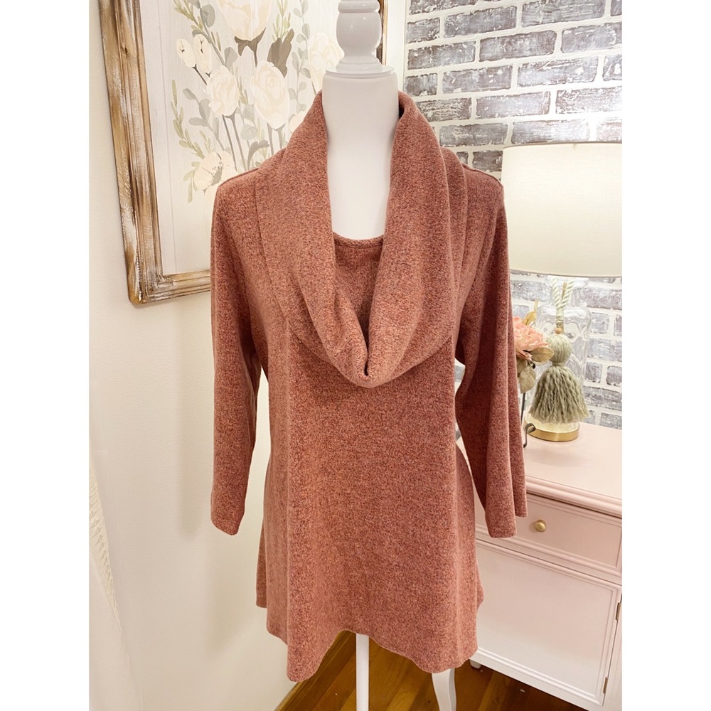 NWOT {New Direction} Top